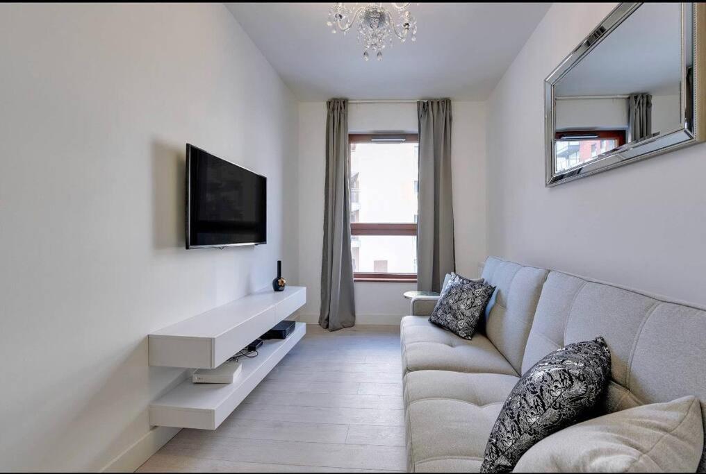 Exclusive Apartment Motlawa River Oldtown Gdansk Exterior photo