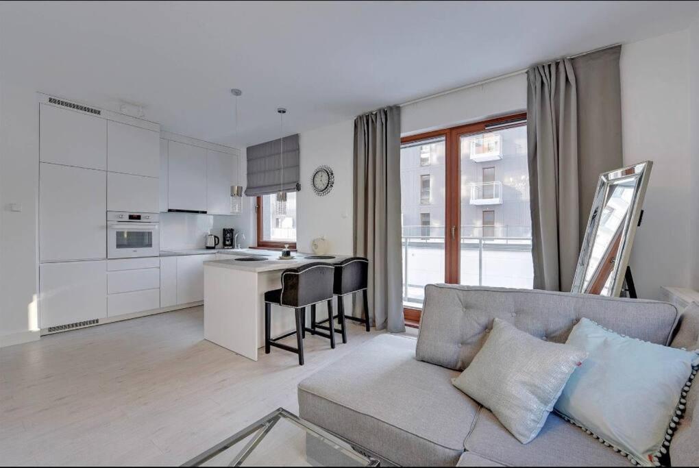 Exclusive Apartment Motlawa River Oldtown Gdansk Exterior photo